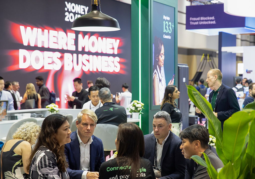 Bangkok Event Photographer Expos and Trade Fairs Money 20 20 meeting time money and business